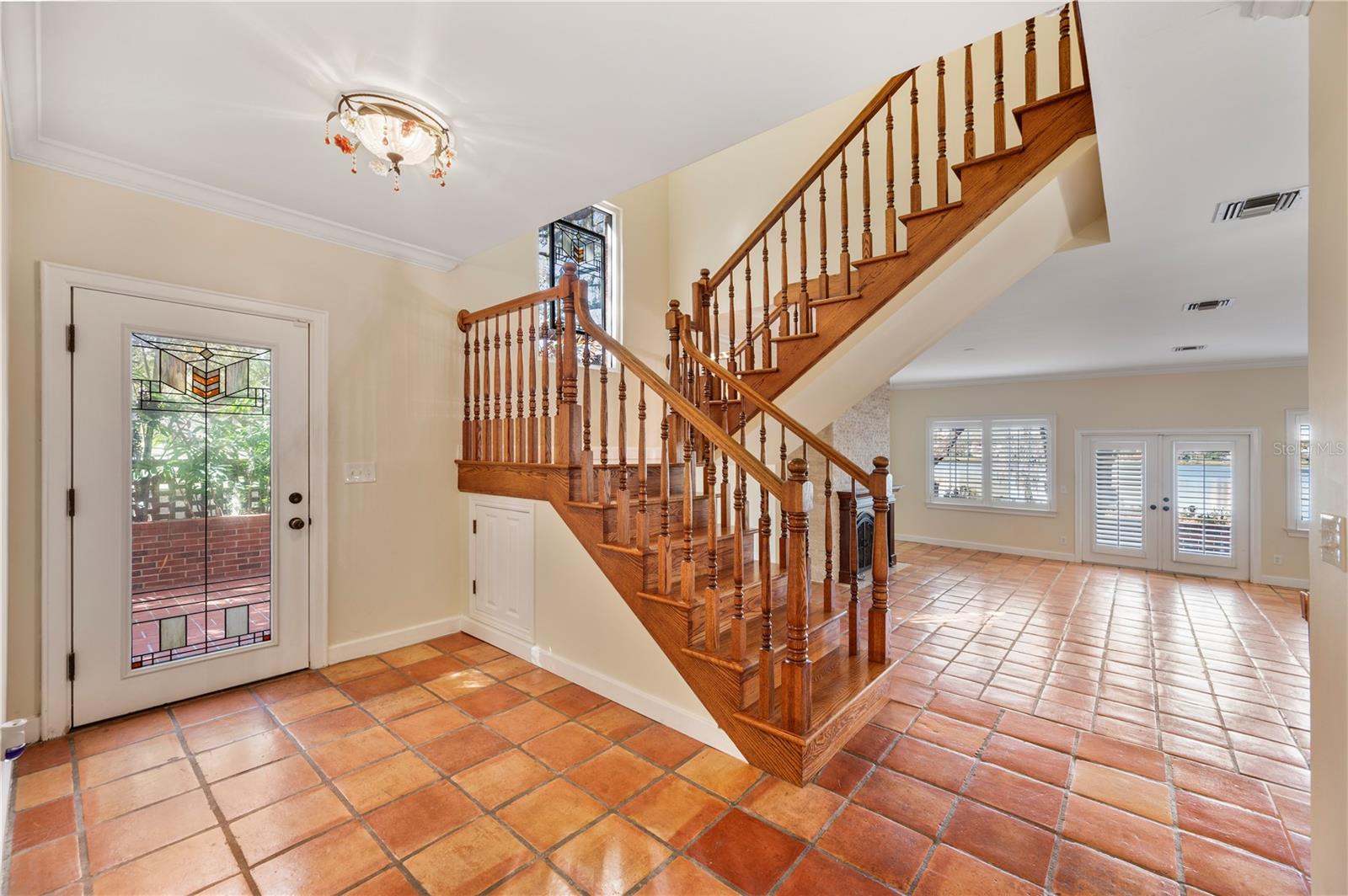 DIXIELAND REV - Residential