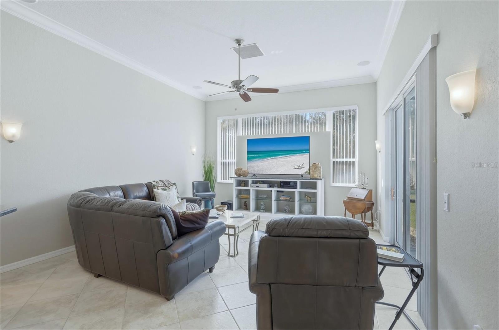 STONECASTLE AT SOUTHWOOD - Residential