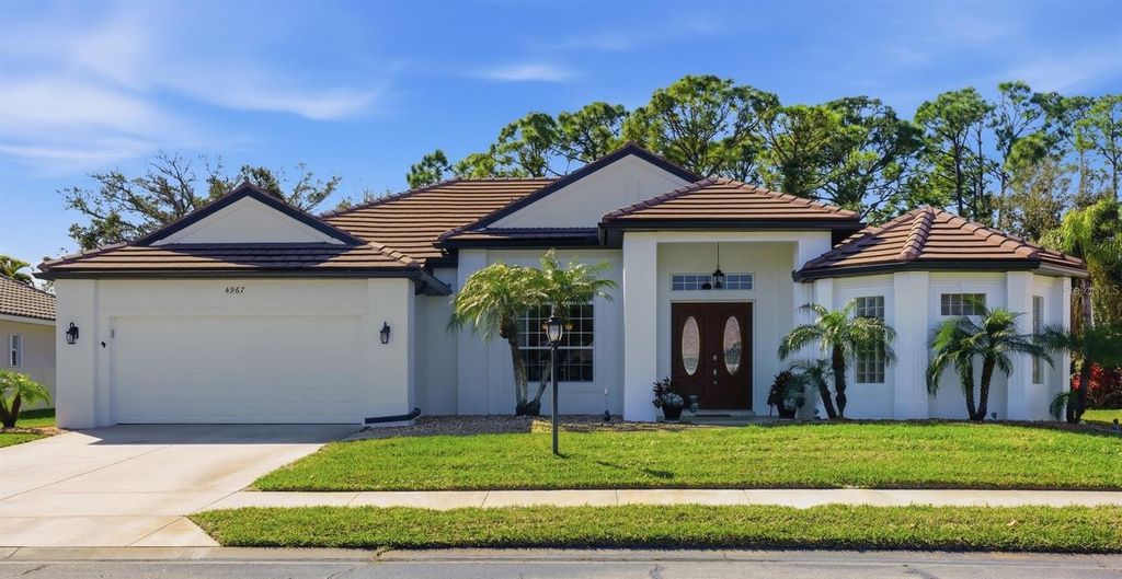Photo of 4967 Wild Daisy Lane, Venice, FL 34293 (MLS # N6143104)