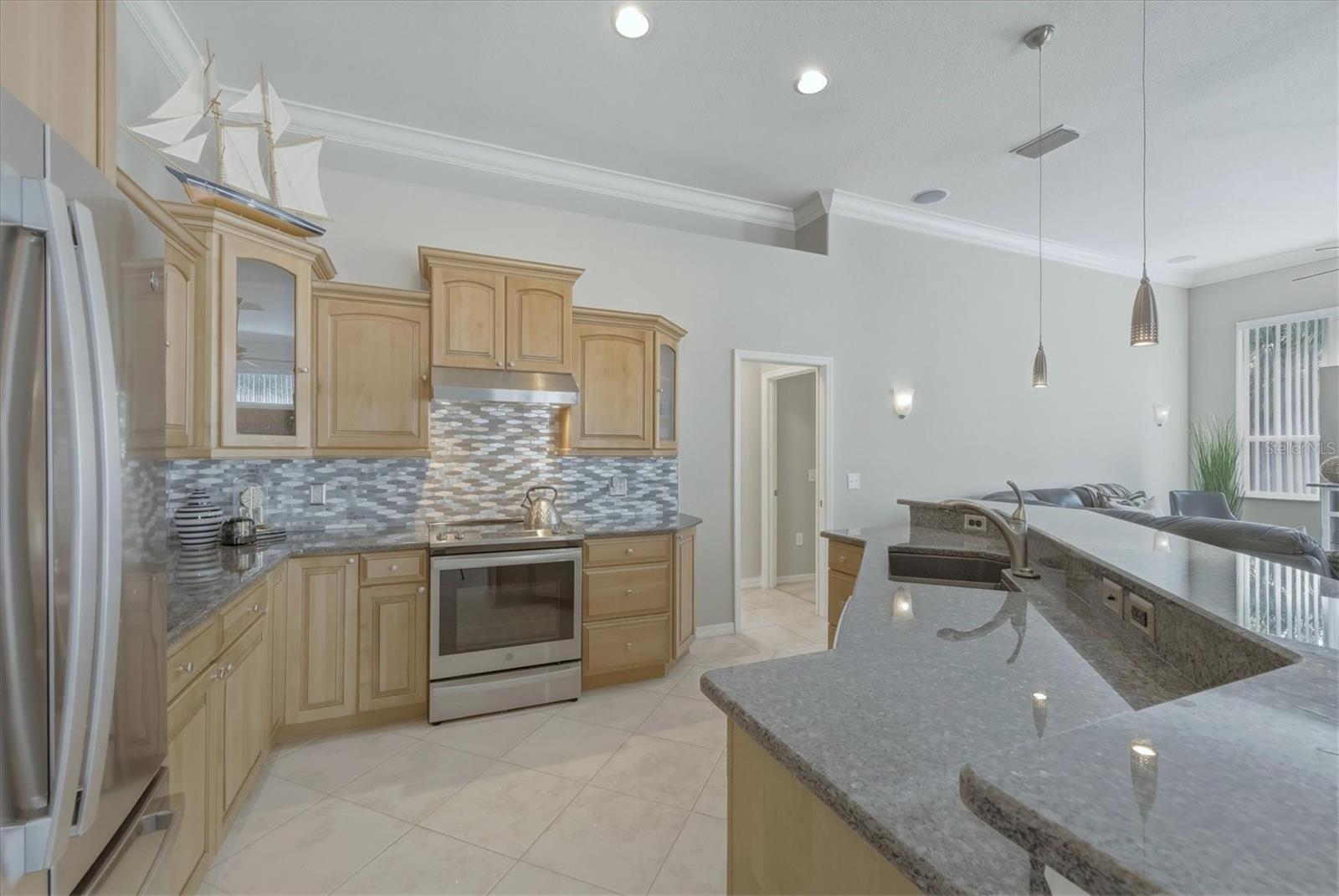 STONECASTLE AT SOUTHWOOD - Residential