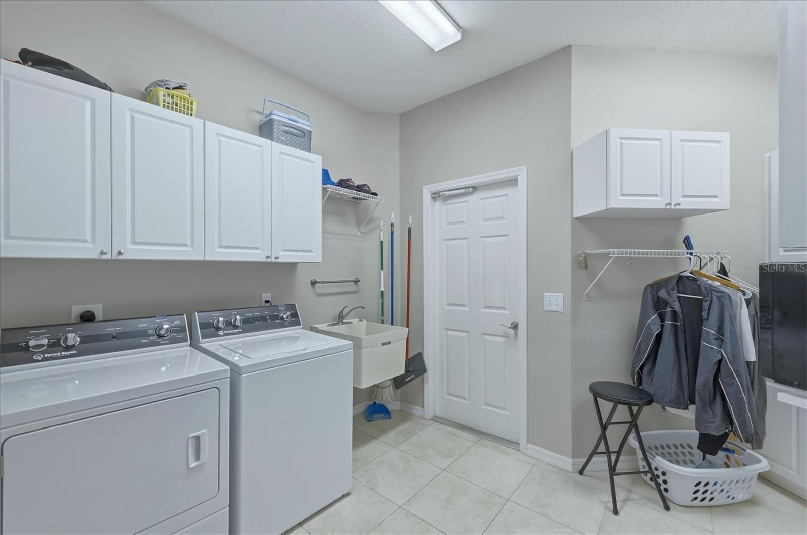 STONECASTLE AT SOUTHWOOD - Residential