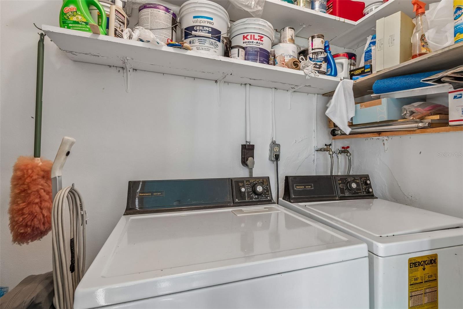 DOUGLAS ARMS - Residential