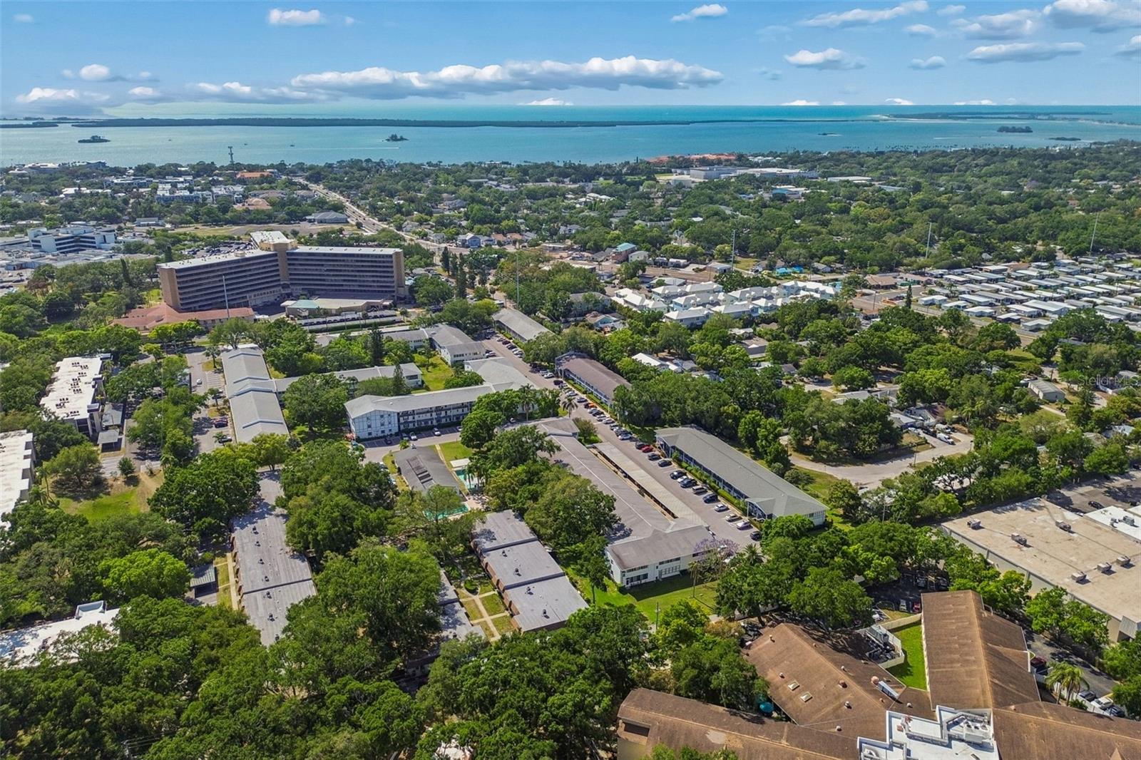 DOUGLAS ARMS - Residential