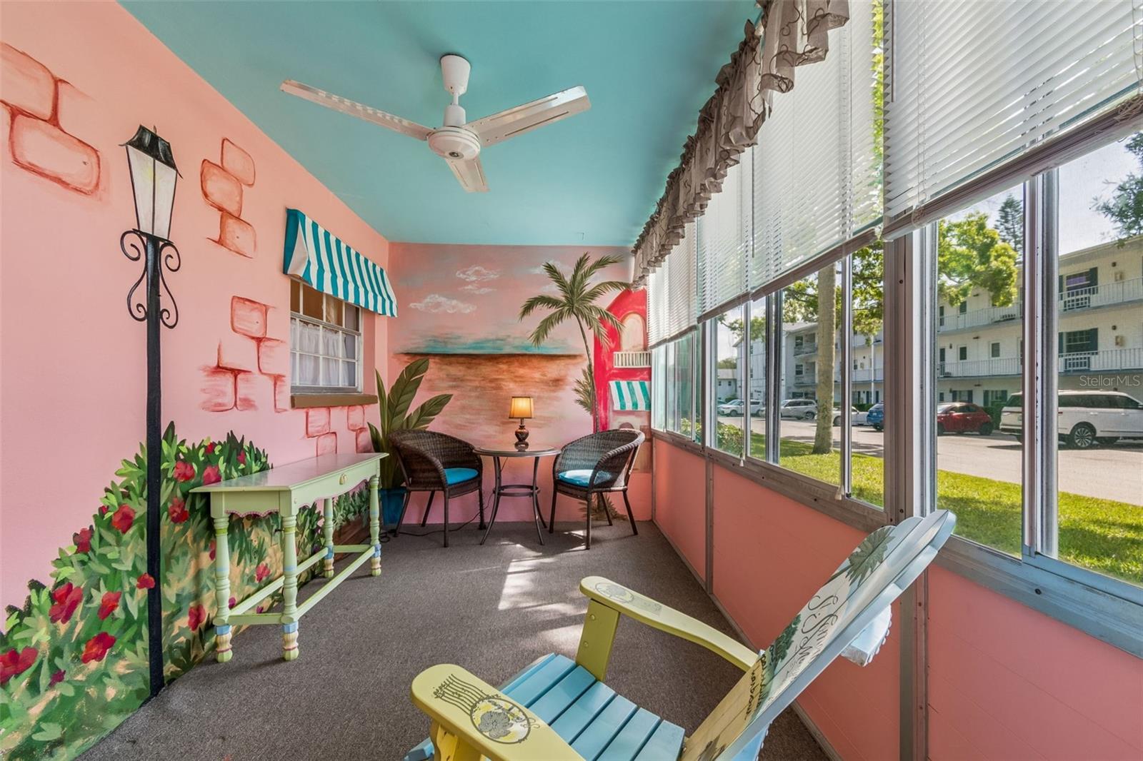 DOUGLAS ARMS - Residential