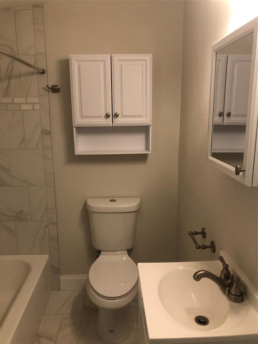 Sheldons New Smyrna - Residential Lease