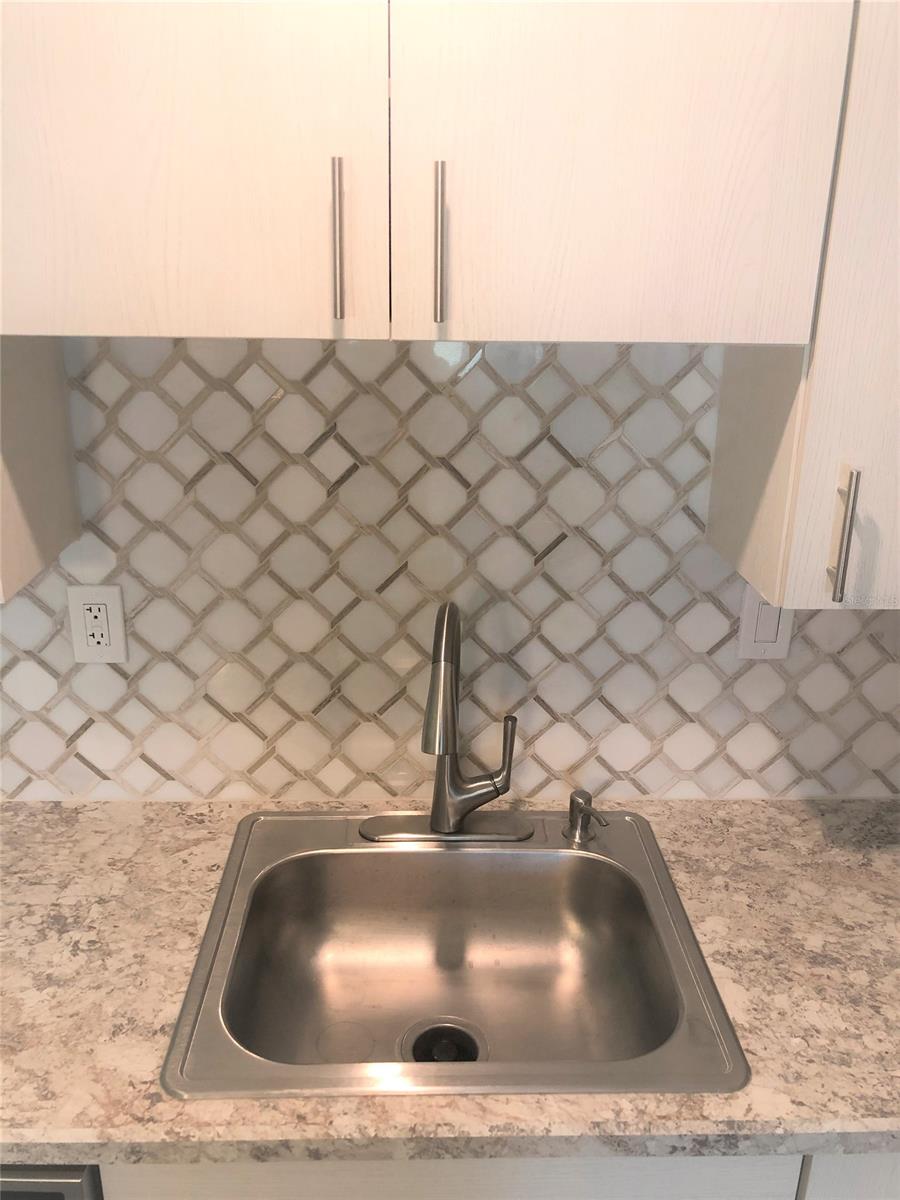 Sheldons New Smyrna - Residential Lease