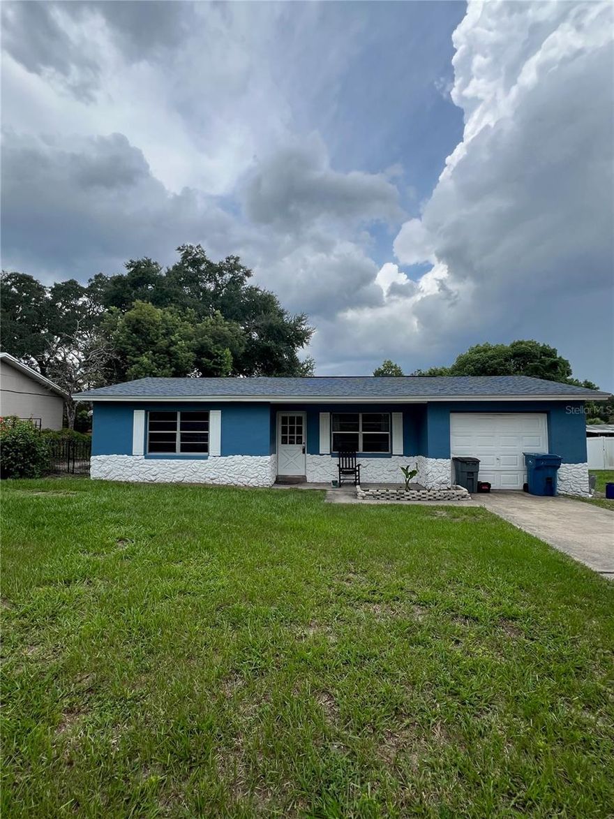Great investment opportunity 4 Bedroom 2 bath block home on 1/4 of an acre with no HOA Conveniently
located. This home offers quick access to main roads & local amenities.Situated on a tranquil
street,Roof was replaced in 2020. Contact us today to schedule a viewing.