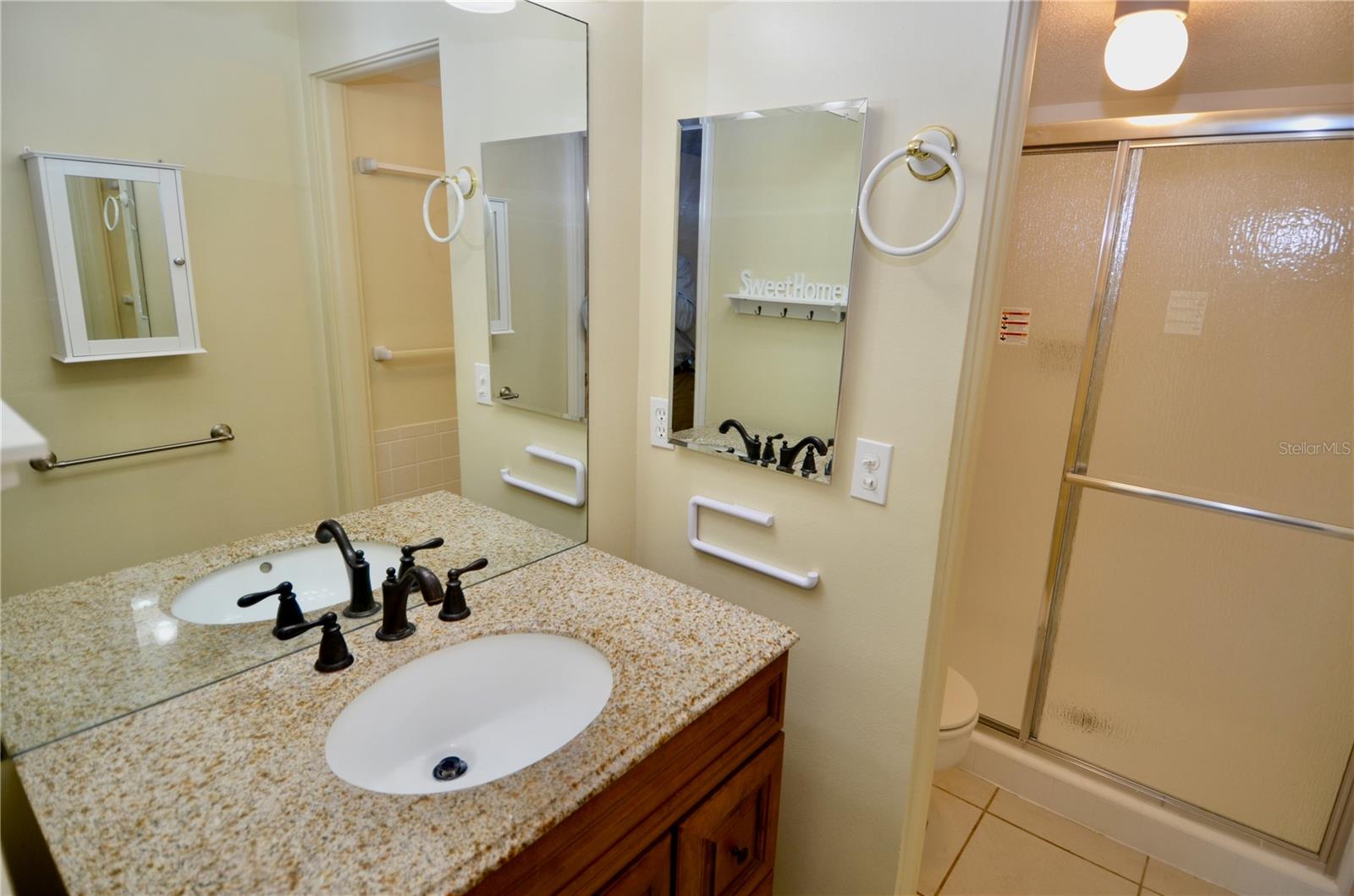 VILLAGE PLAZA SEC 1 - Residential