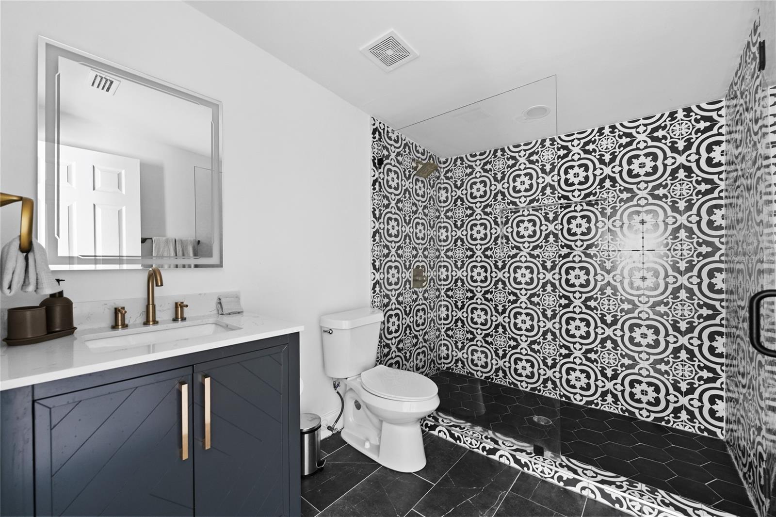 HARBORDALE SUB - Residential Lease