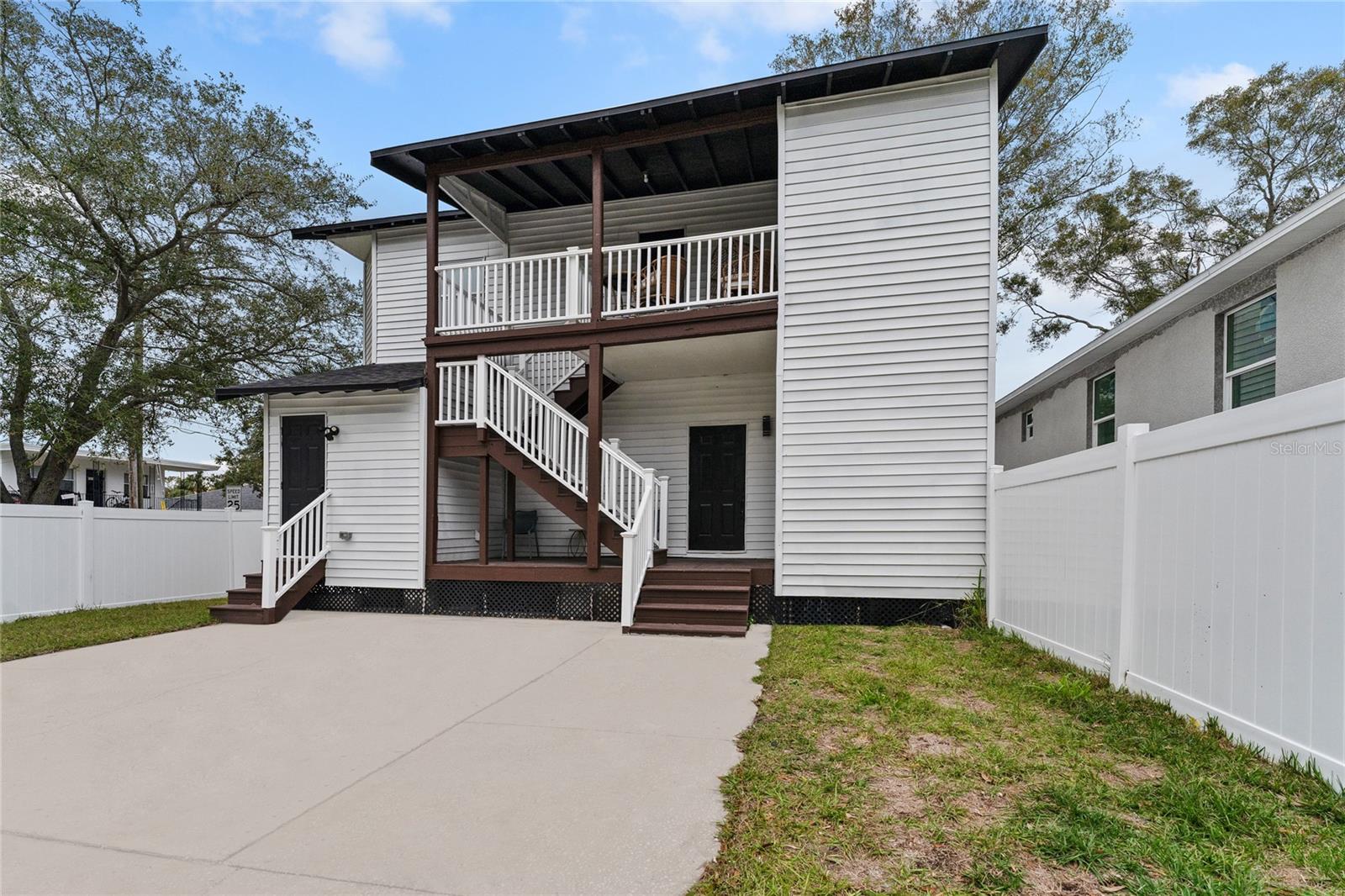 HARBORDALE SUB - Residential Lease