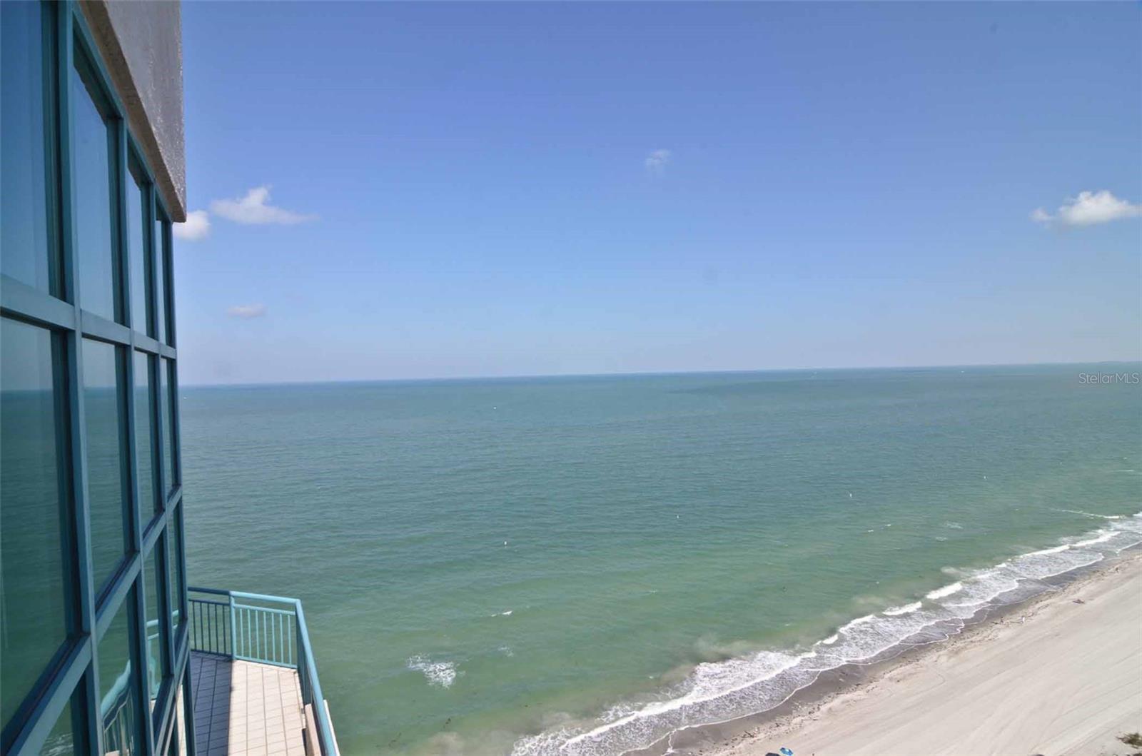 ULTIMAR ONE CONDO - Residential