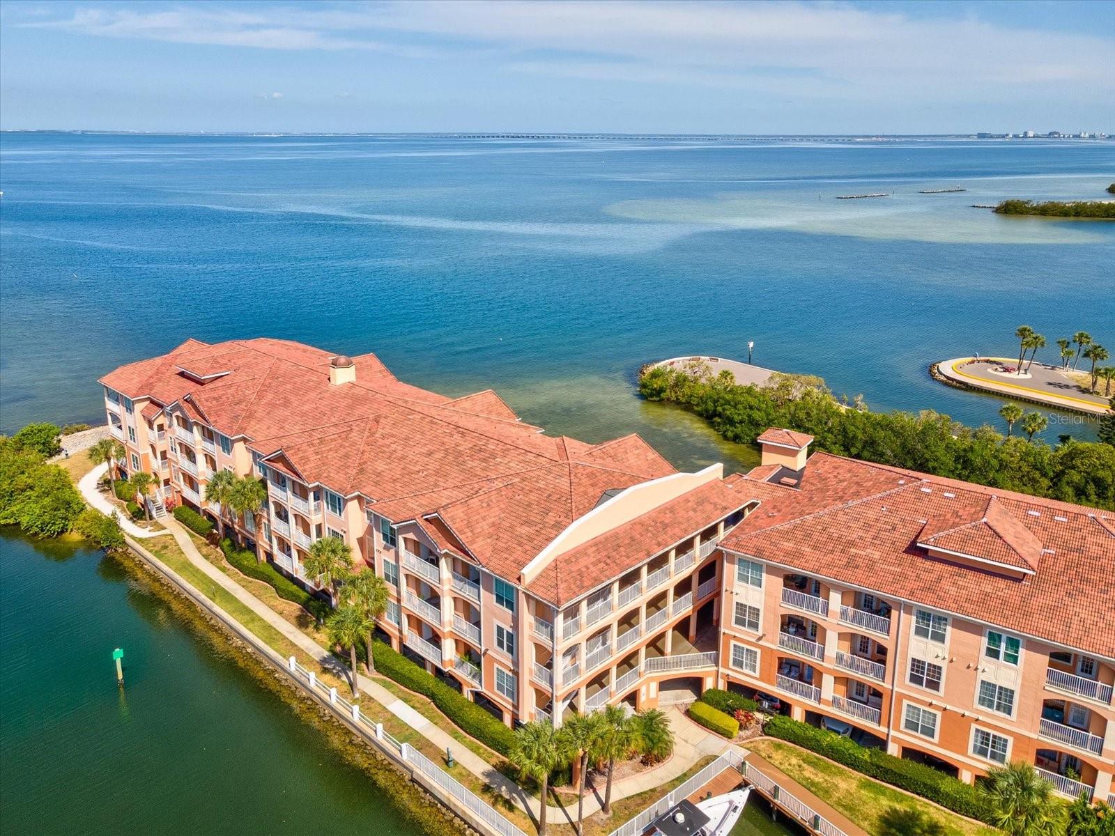 CULBREATH KEY BAYSIDE CONDOMIN - Residential