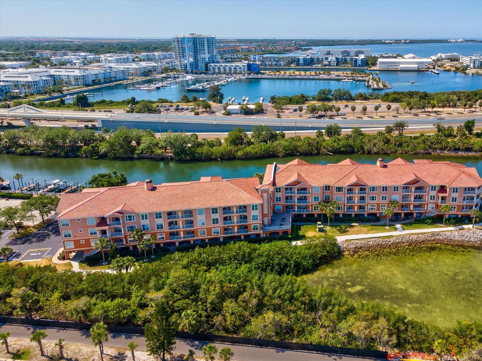 CULBREATH KEY BAYSIDE CONDOMIN - Residential