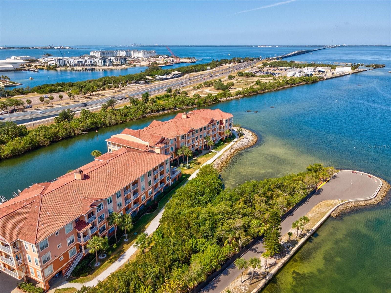 CULBREATH KEY BAYSIDE CONDOMIN - Residential