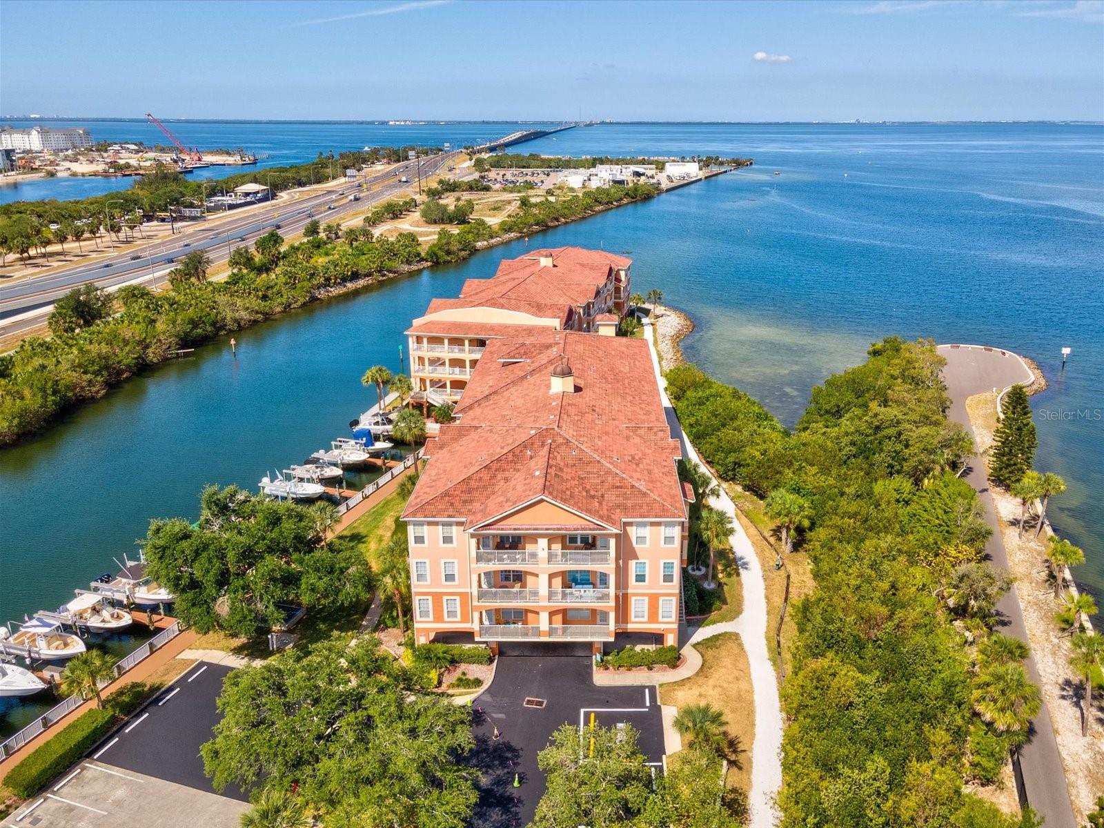 CULBREATH KEY BAYSIDE CONDOMIN - Residential