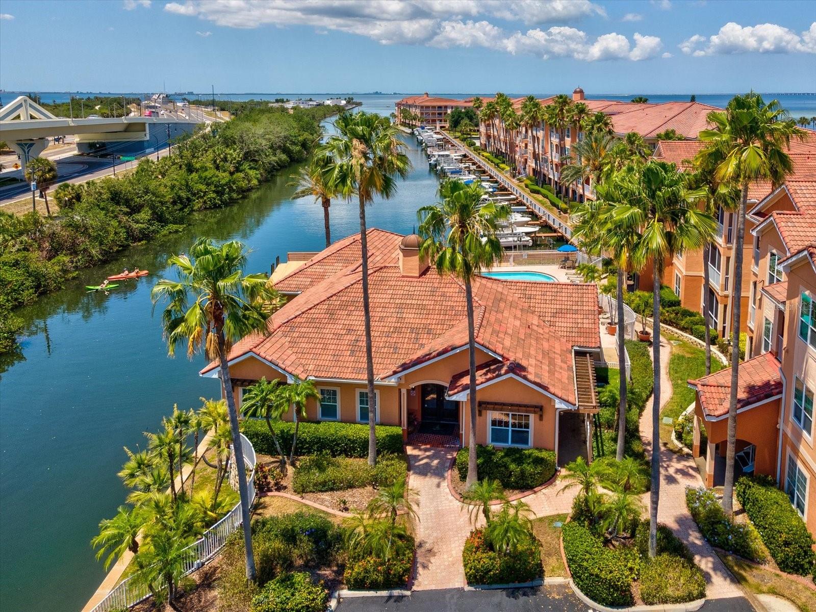 CULBREATH KEY BAYSIDE CONDOMIN - Residential