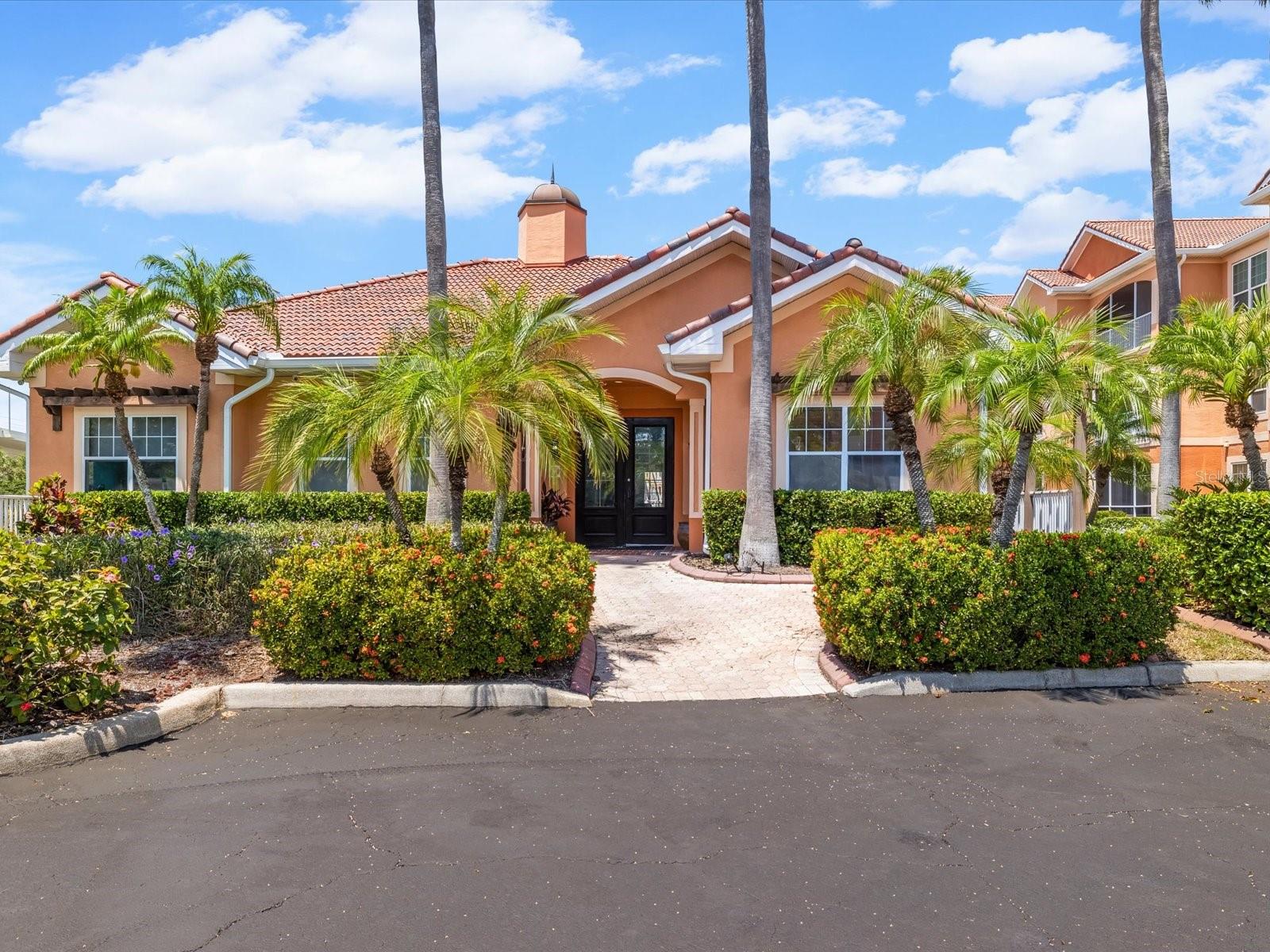 CULBREATH KEY BAYSIDE CONDOMIN - Residential