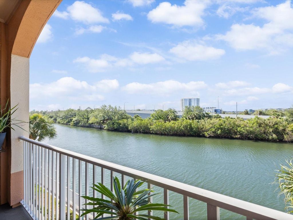 Photo of 5000 Culbreath Key Way #9-215, Tampa, FL 33611 (MLS # TB8510902)