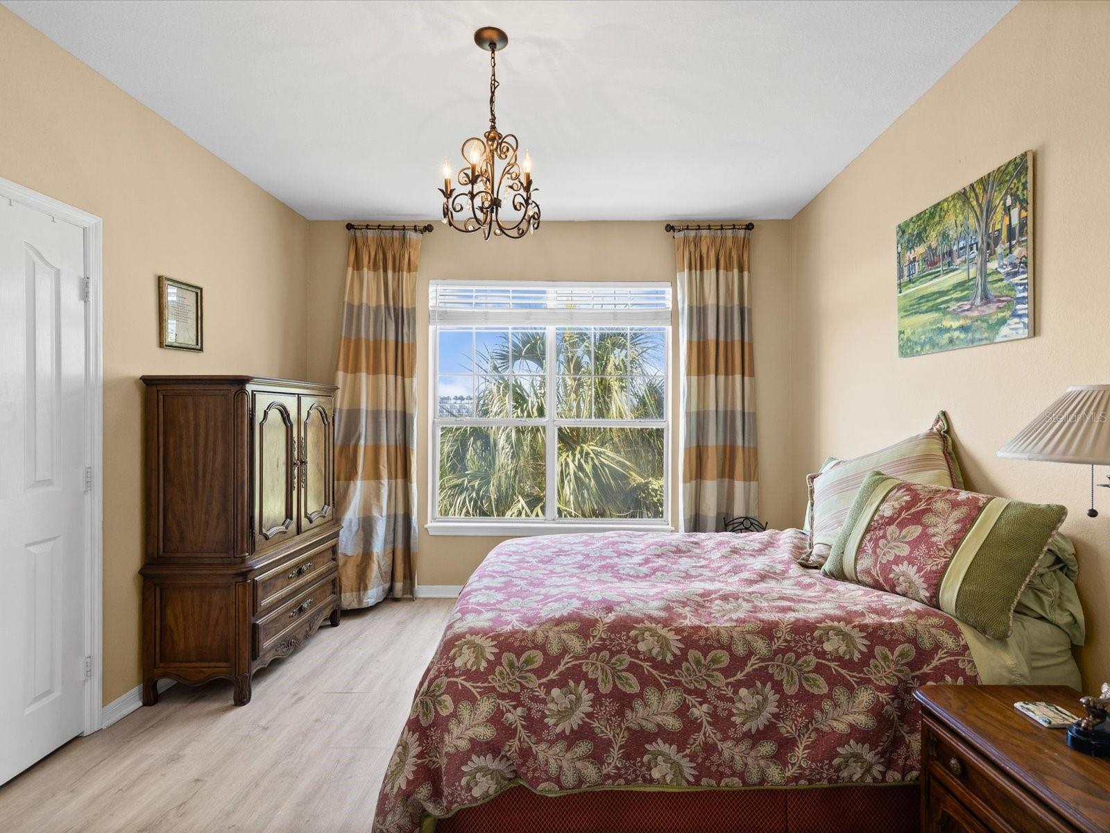 CULBREATH KEY BAYSIDE CONDOMIN - Residential