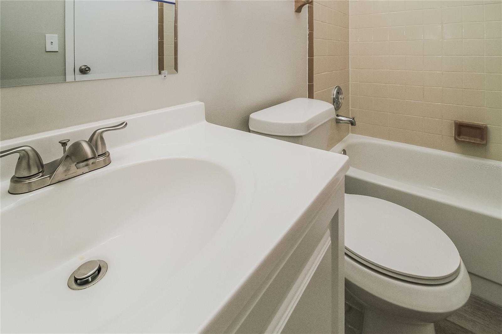 CRYSTAL LAKE WINTER HOMES - Residential Lease