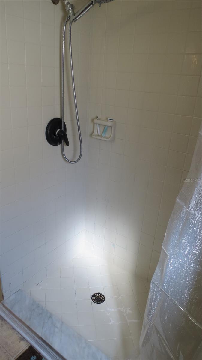 BLOOMINGDALE SEC L UNIT - Residential