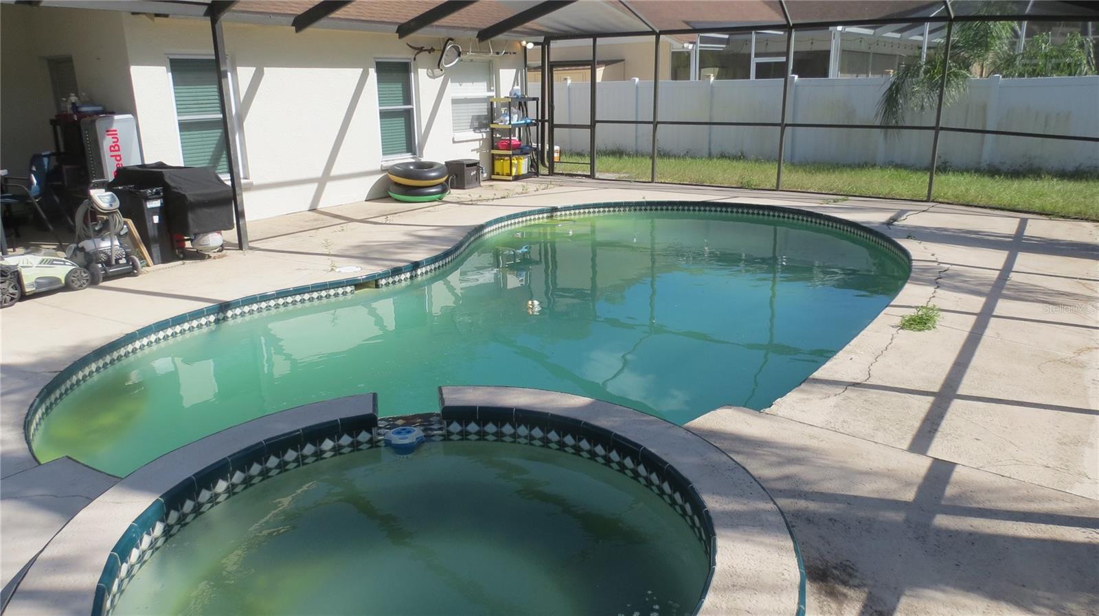 BLOOMINGDALE SEC L UNIT - Residential