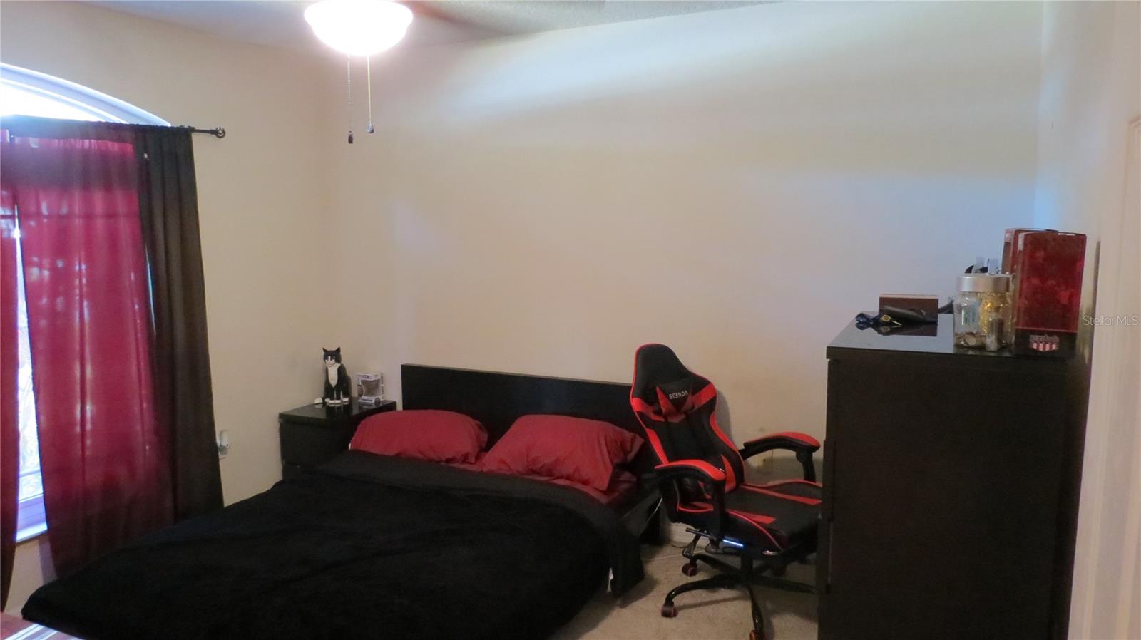 BLOOMINGDALE SEC L UNIT - Residential