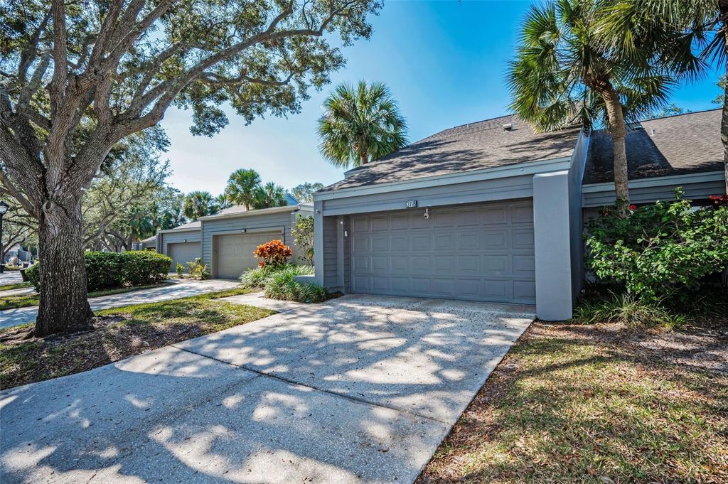 Photo of 3118 Eagles Landing Circle W, Clearwater, FL 33761 (MLS # TB8467595)