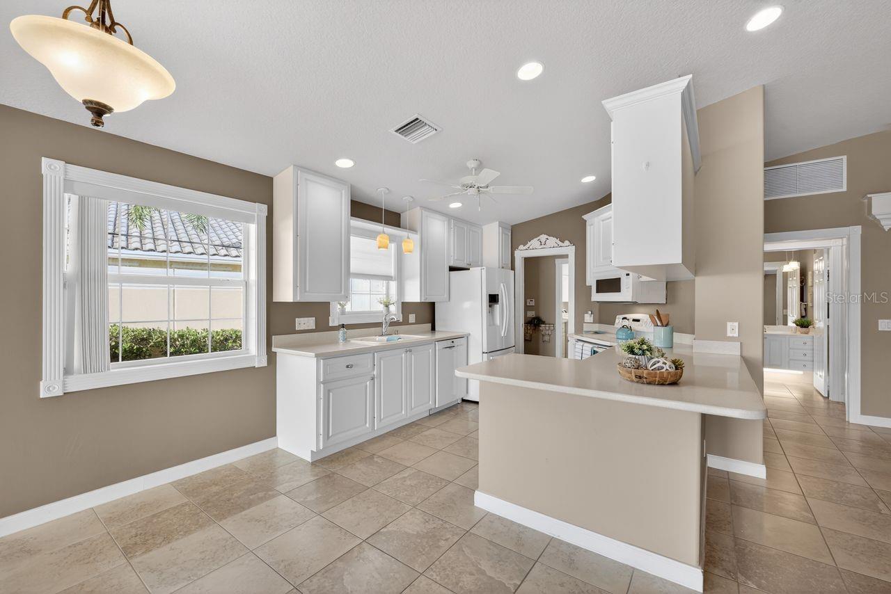 ISLANDWALK AT WEST VILLAGES PH 02 - Residential