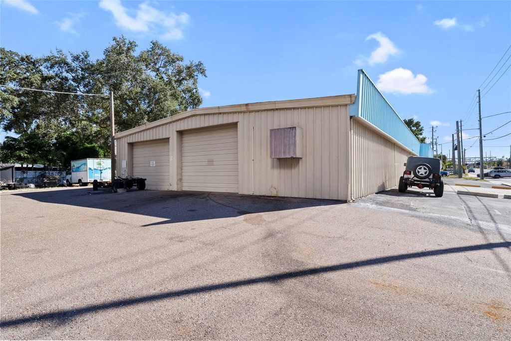 Photo of 1400 W Bay Drive, Largo, FL 33770 (MLS # TB8439253)