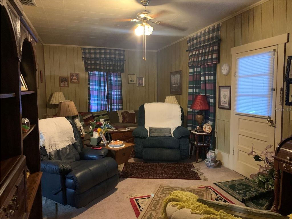 Photo of 118 N Sunset Avenue, Mascotte, FL 34753 (MLS # G5109584)