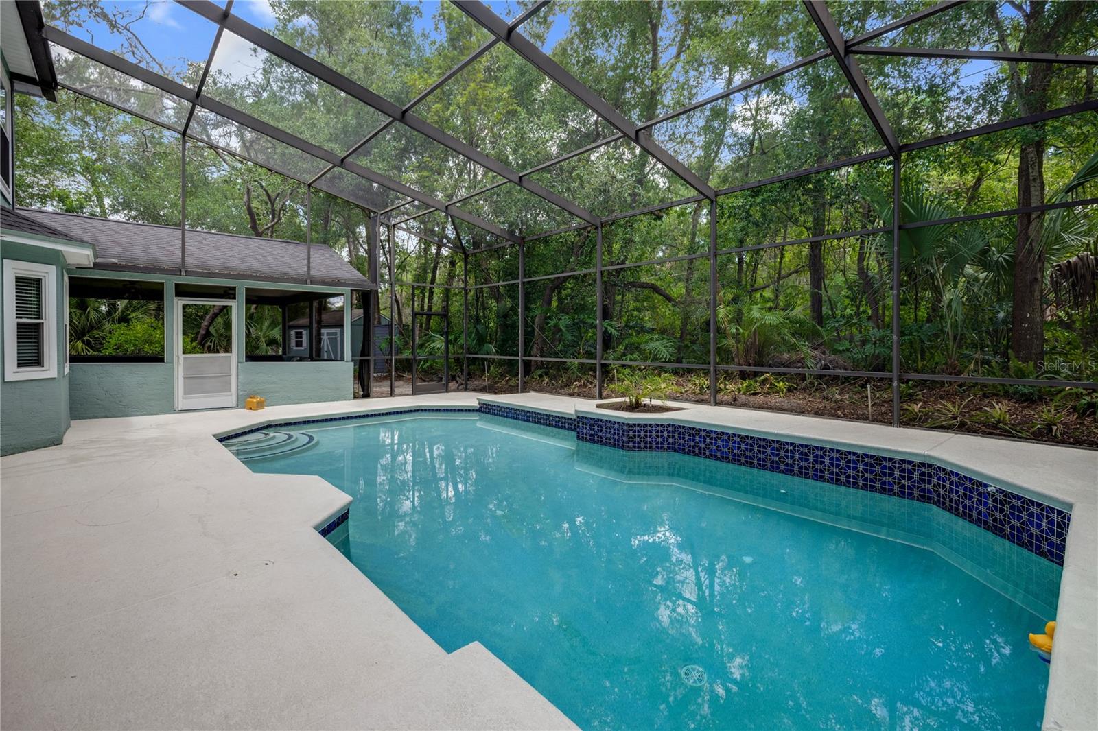 DEER LAKE RUN - Residential