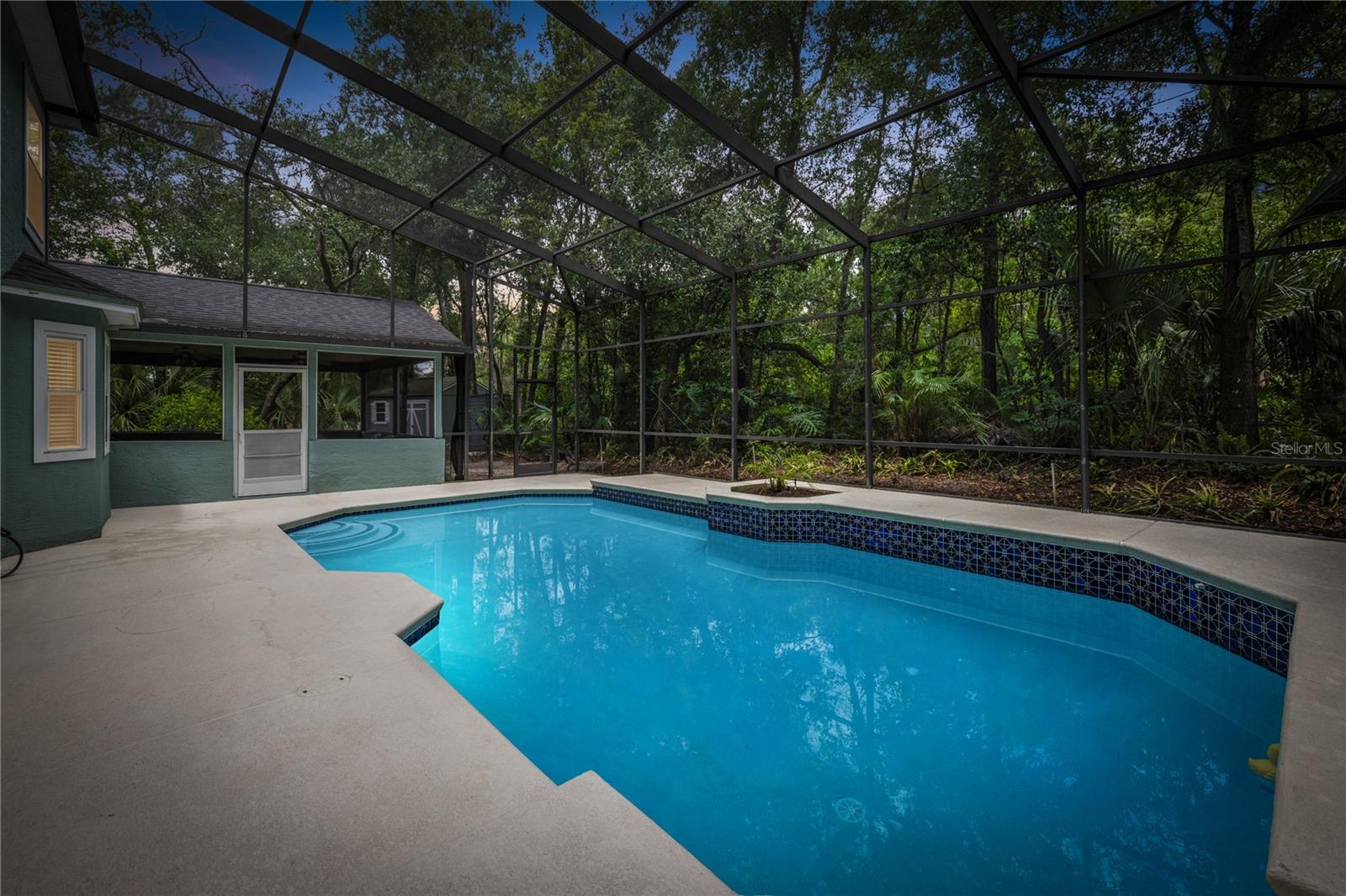 DEER LAKE RUN - Residential