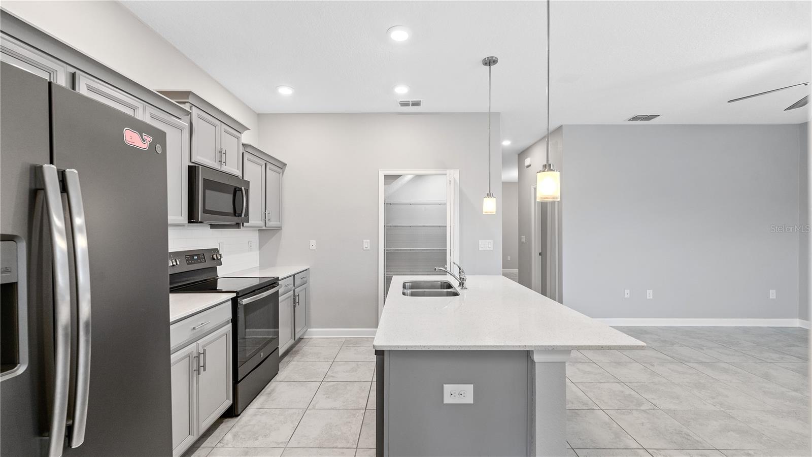 STOREY GROVE PH 1B-3 - Residential