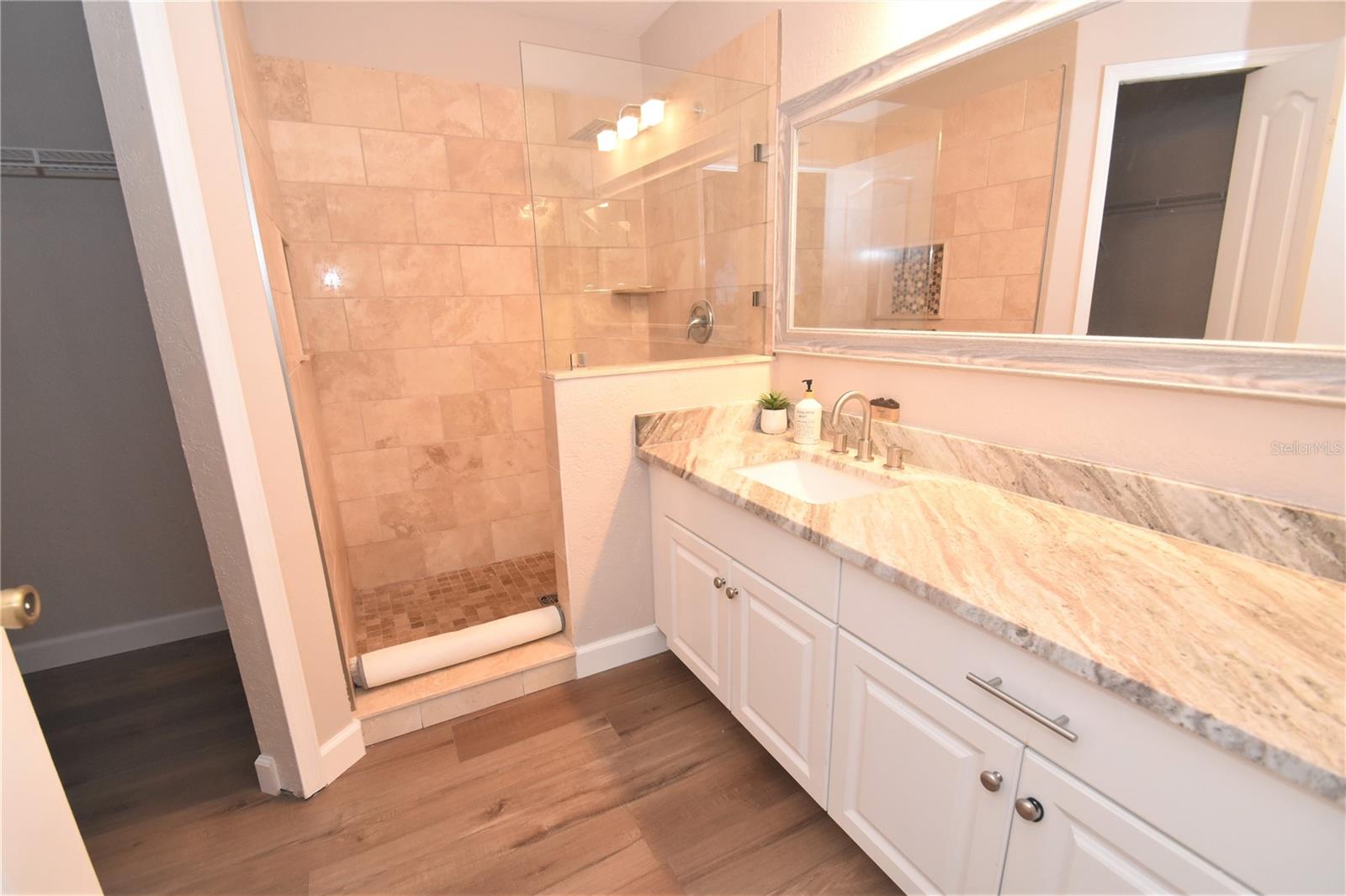 BELLA VILLINO VI - Residential Lease