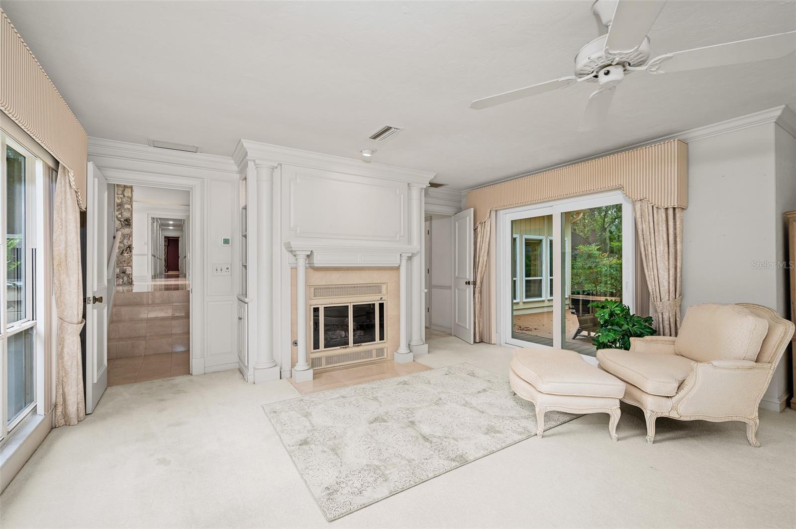 FOX GROVE - Residential