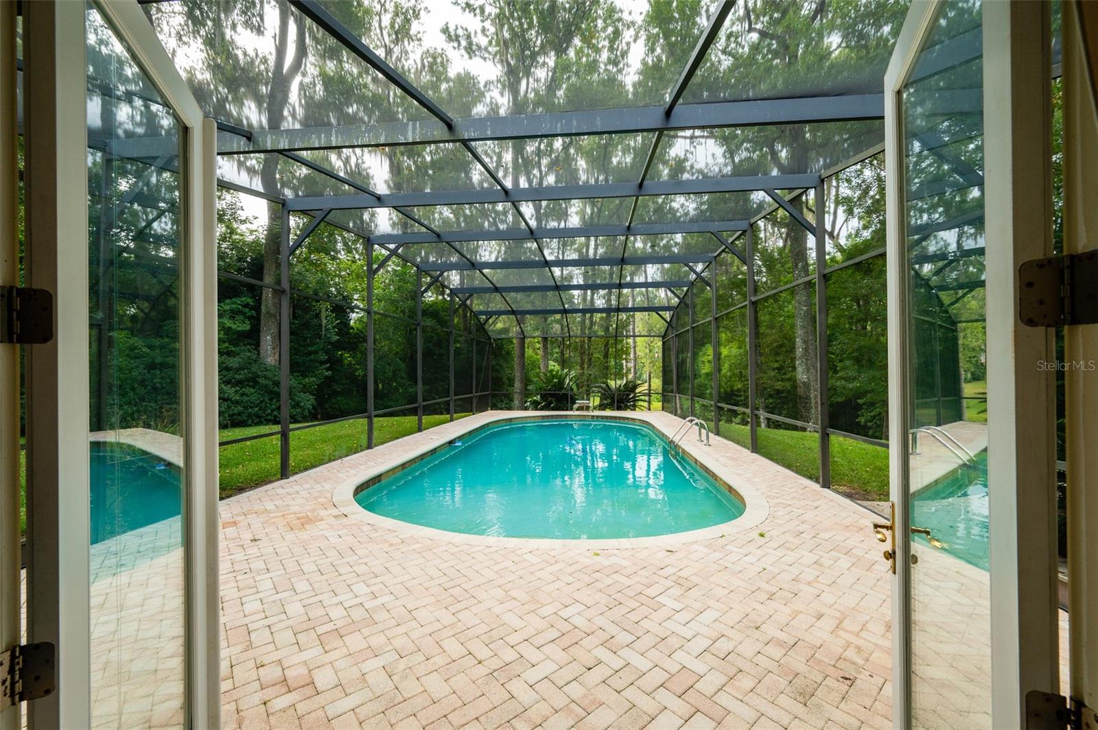 FOX GROVE - Residential