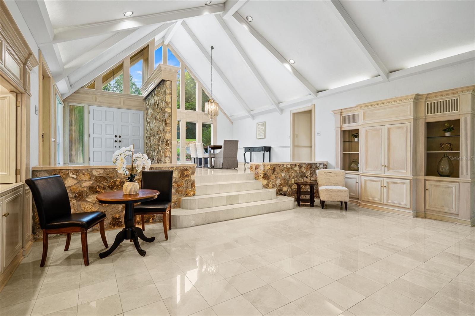 FOX GROVE - Residential