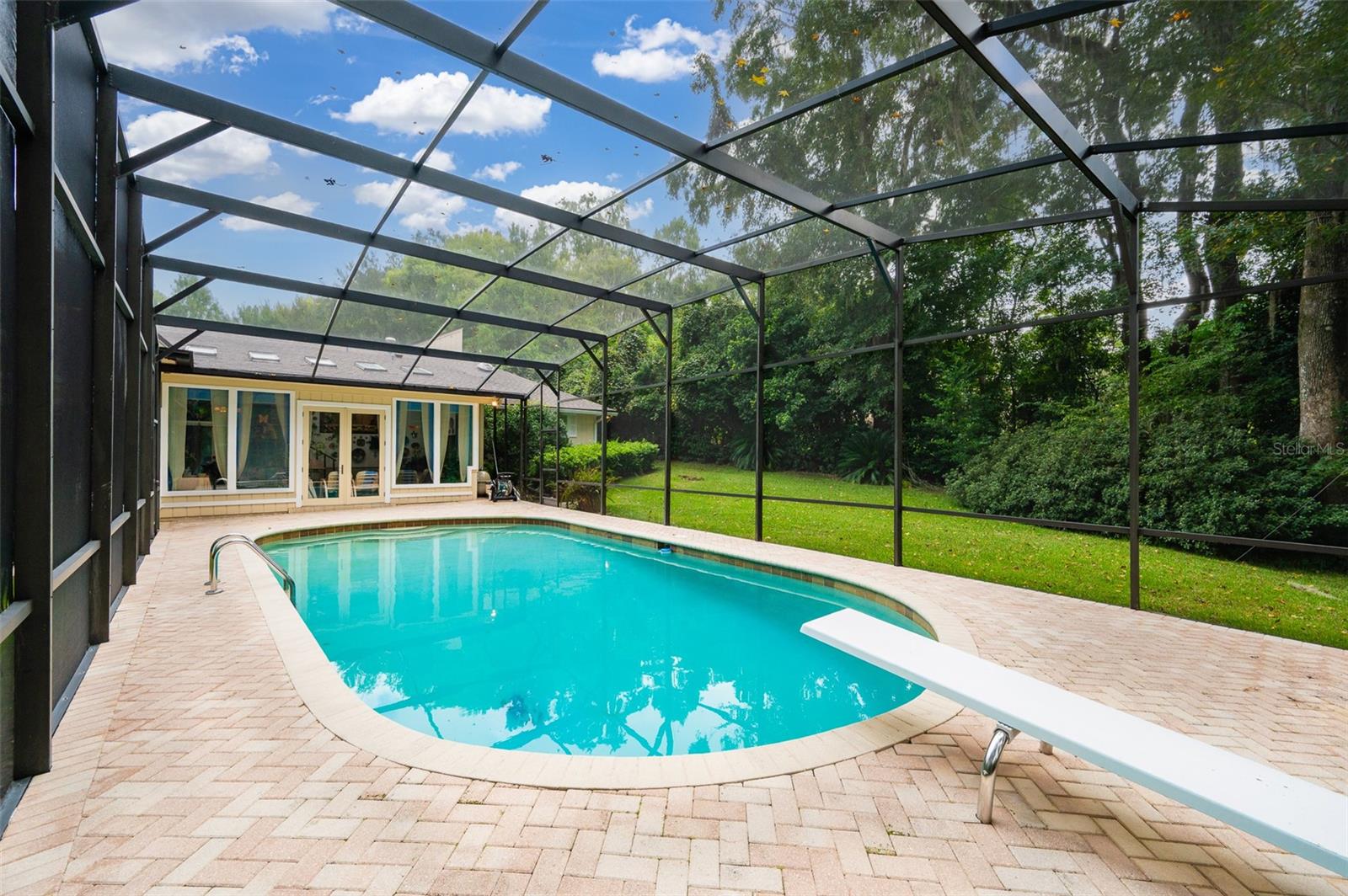 FOX GROVE - Residential