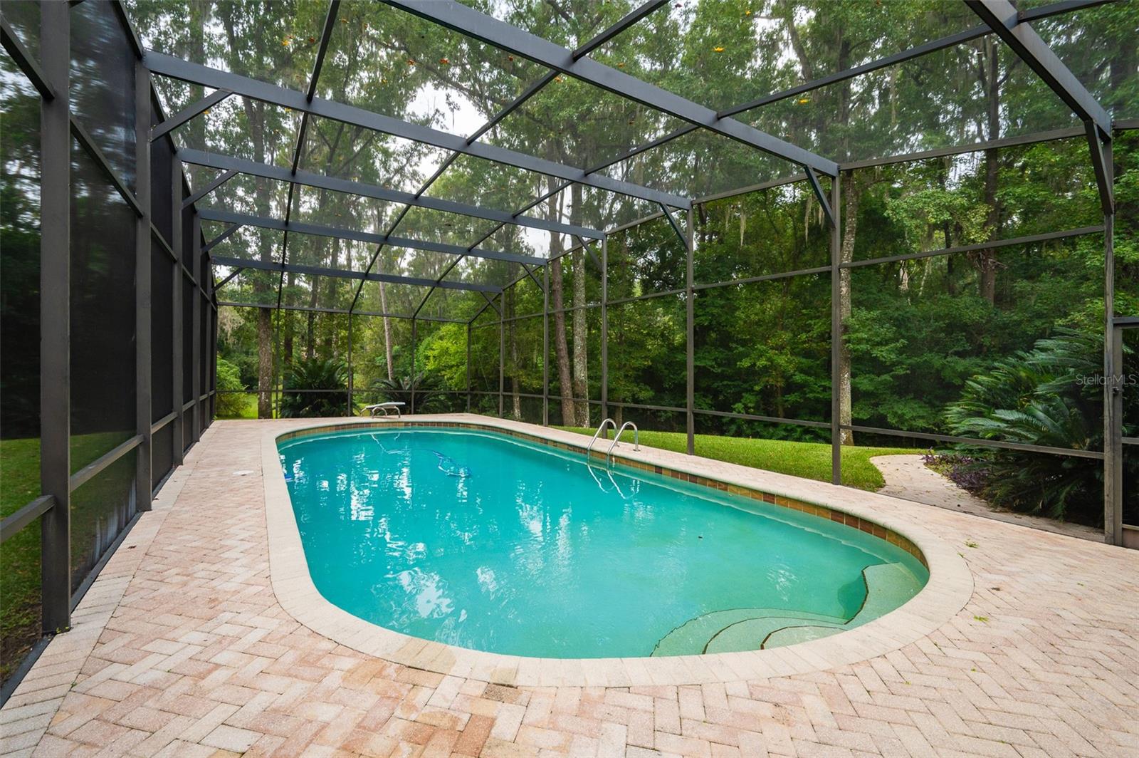 FOX GROVE - Residential