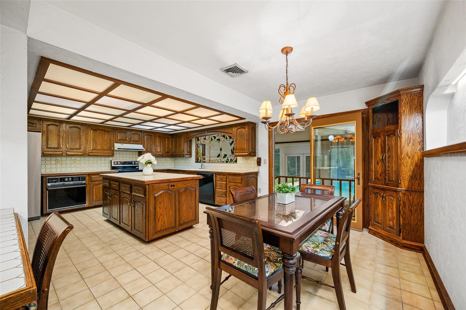 FOX GROVE - Residential