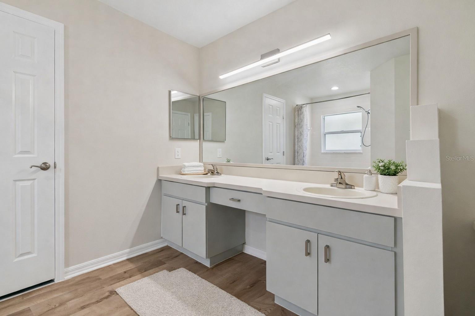 BRENTWOOD HILLS TR A UNIT 2 - Residential