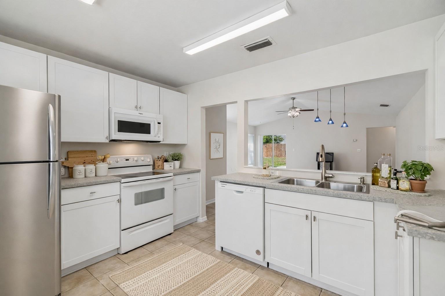 BRENTWOOD HILLS TR A UNIT 2 - Residential