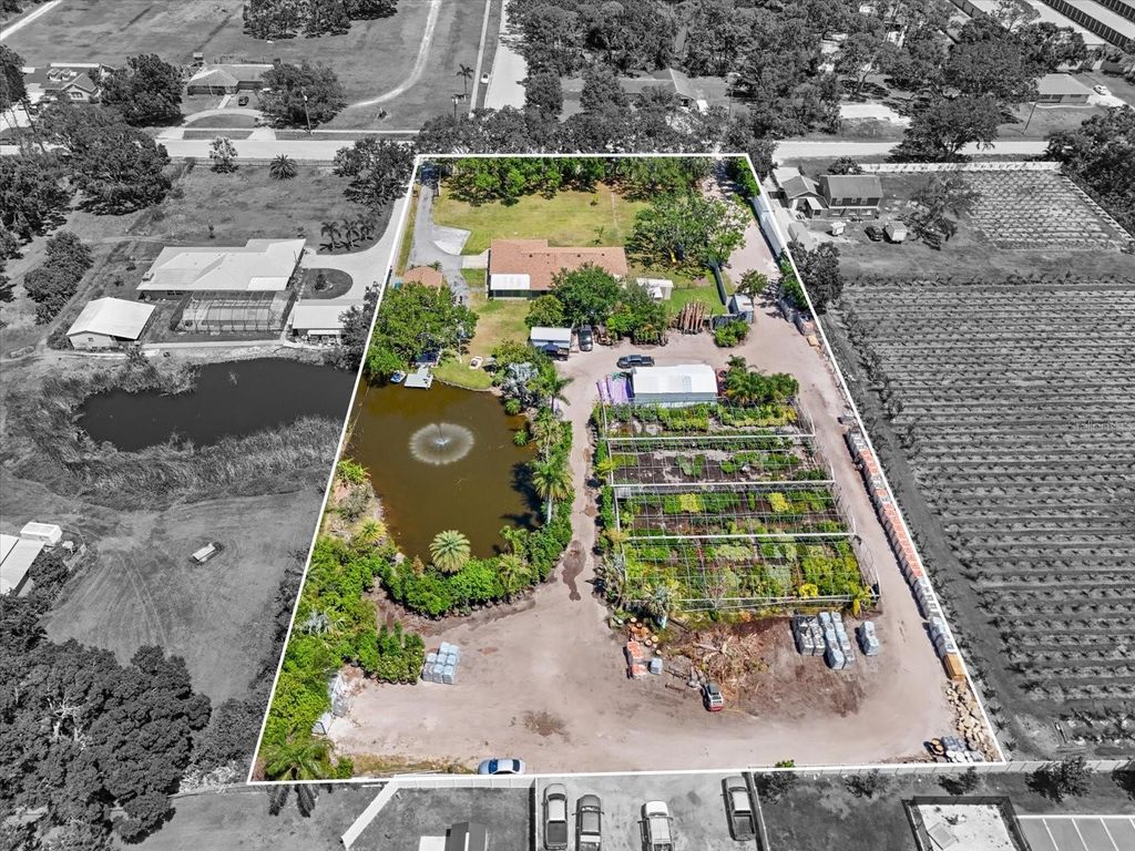 Photo of 5024 37th Street E, Bradenton, FL 34203 (MLS # A4649361)