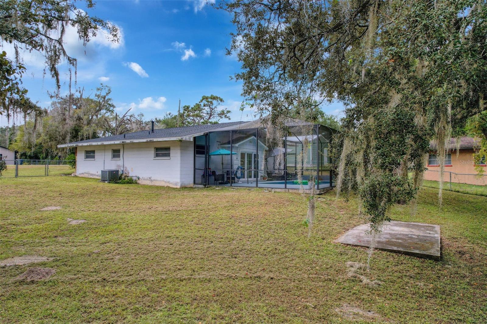 LAKEWOOD - Residential