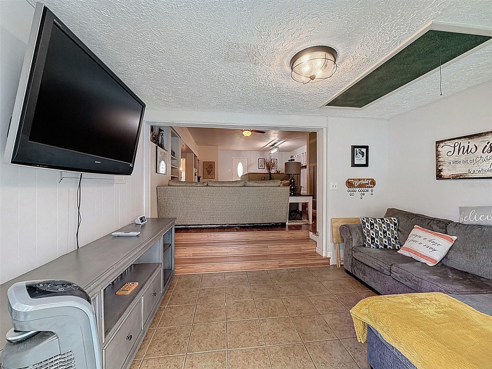 LAKEWOOD - Residential