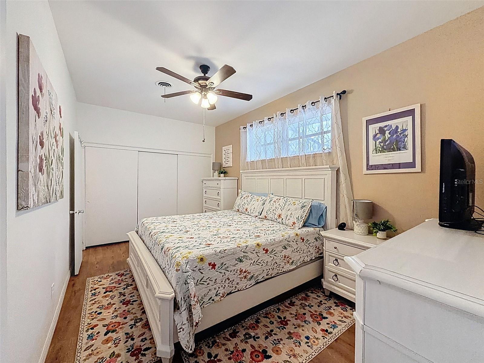 LAKEWOOD - Residential