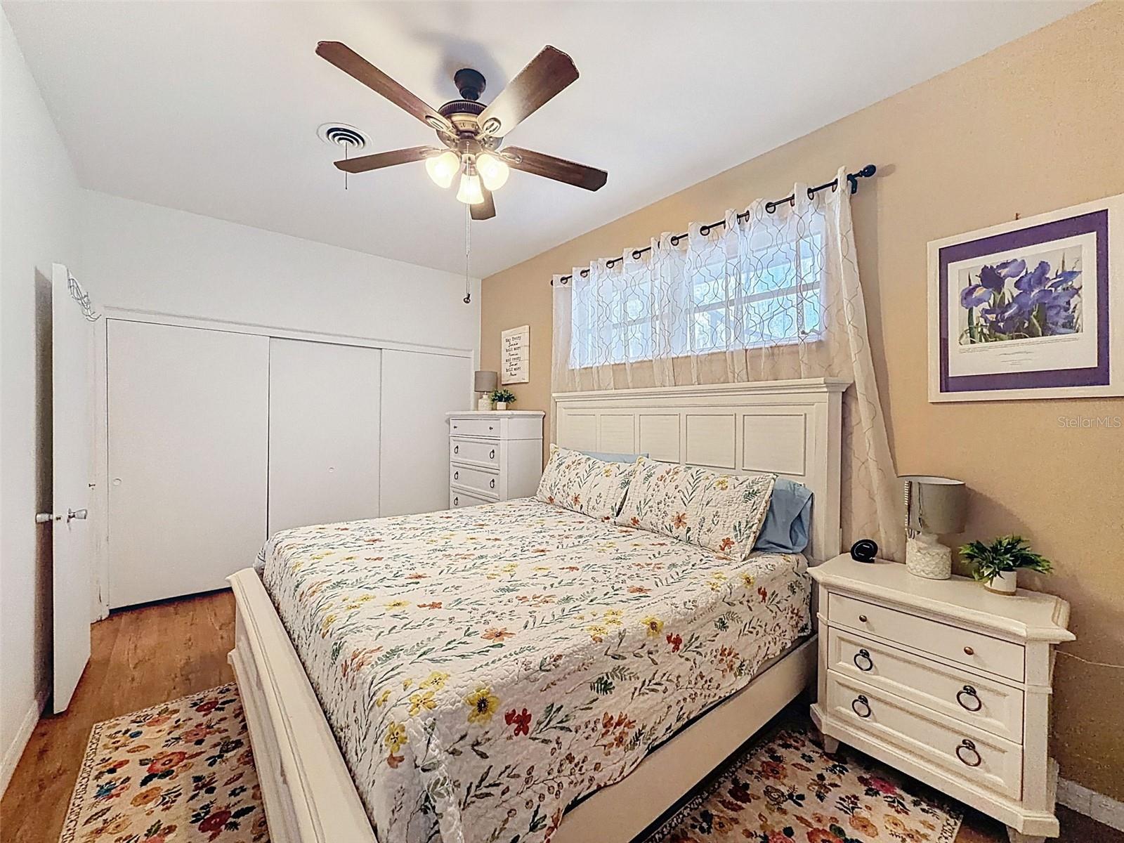 LAKEWOOD - Residential