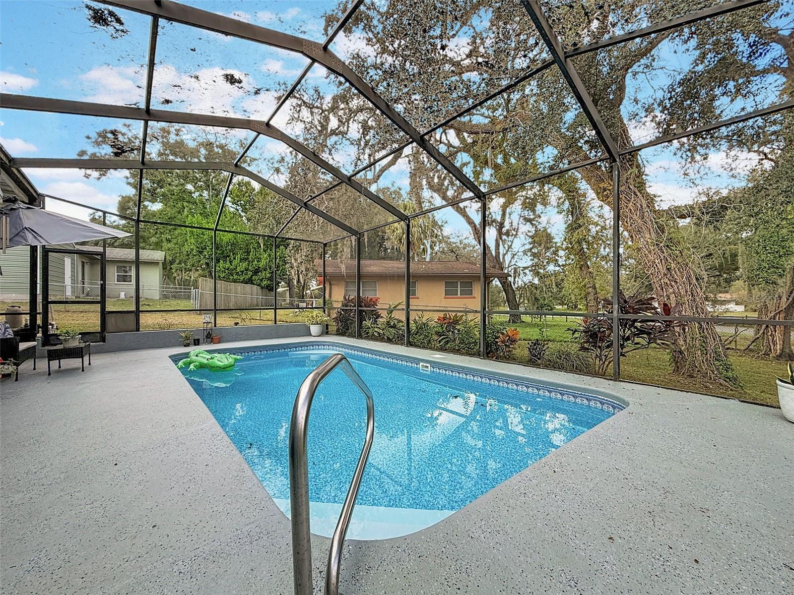 LAKEWOOD - Residential