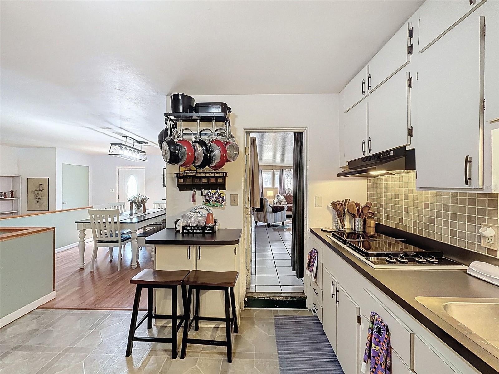 LAKEWOOD - Residential